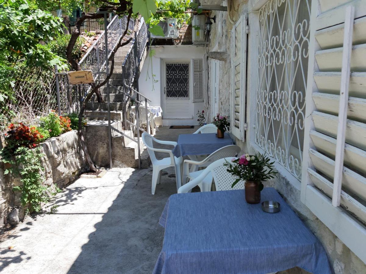 Vicky 1 Apartman Kotor Kültér fotó