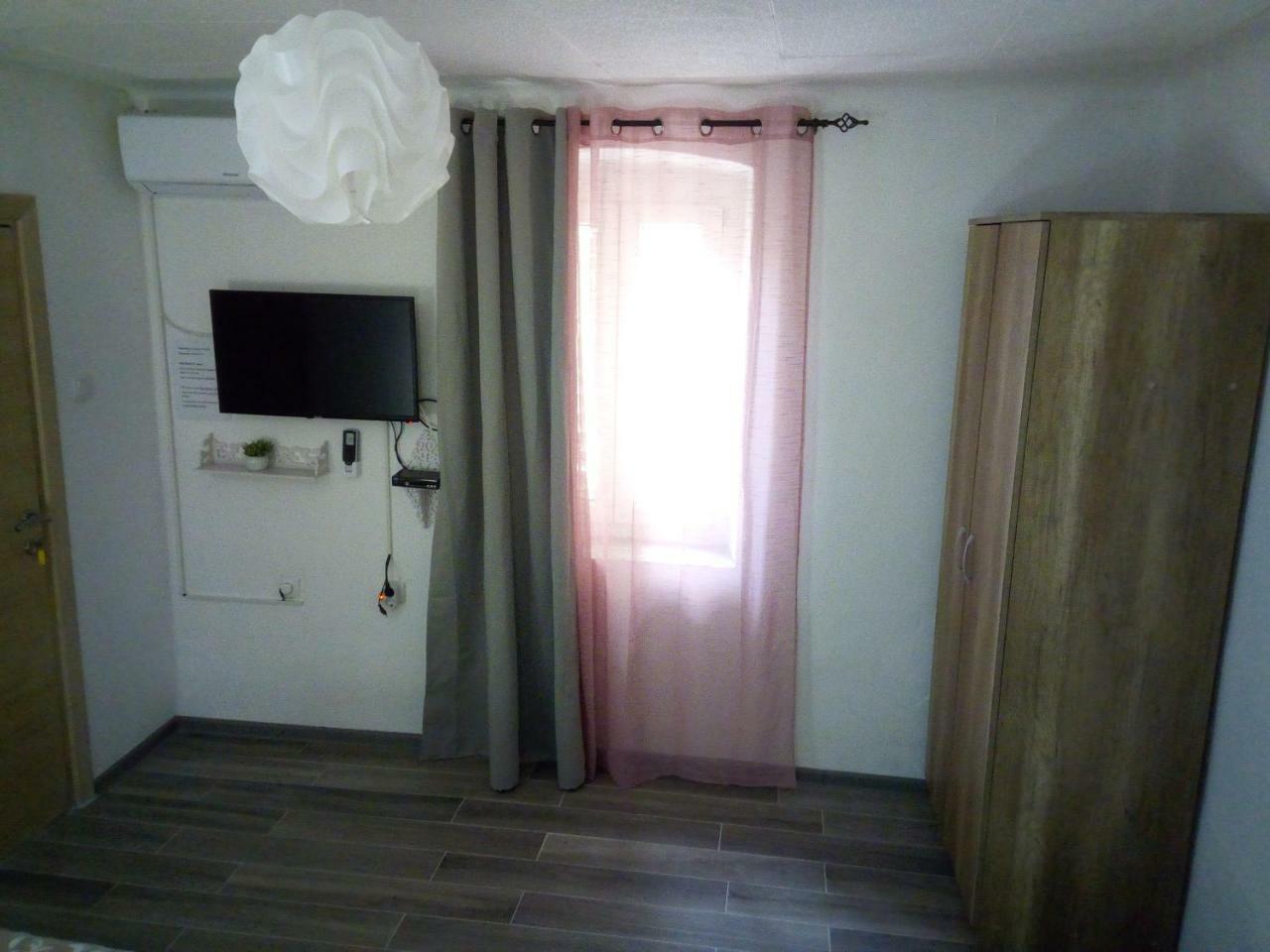 Vicky 1 Apartman Kotor Kültér fotó